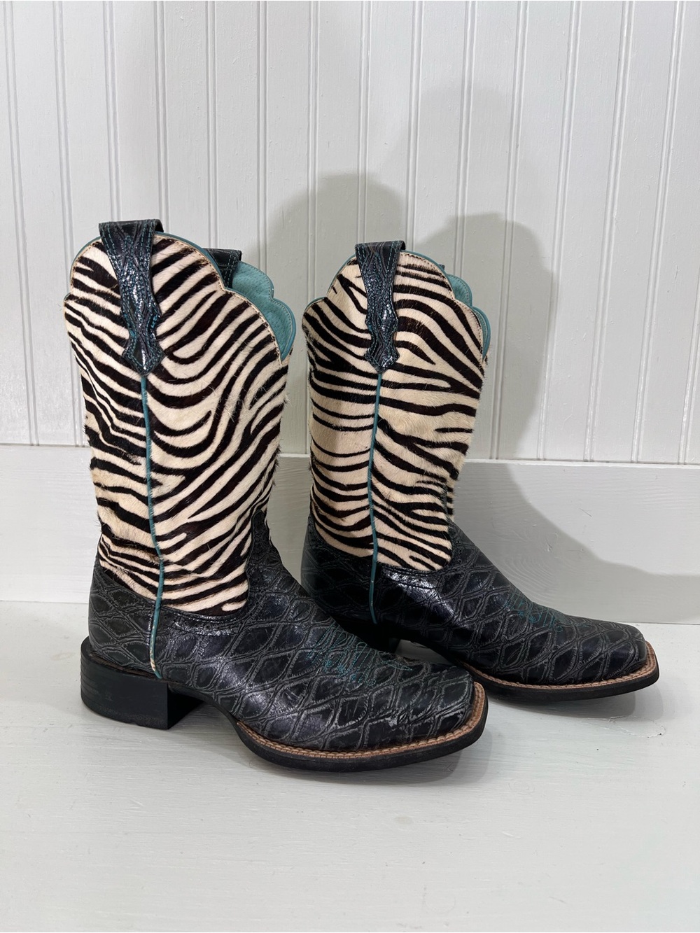 Ariat Quickdraw Zebra Hair on Hide Leather Western Boots 10006718 Size 6.5B